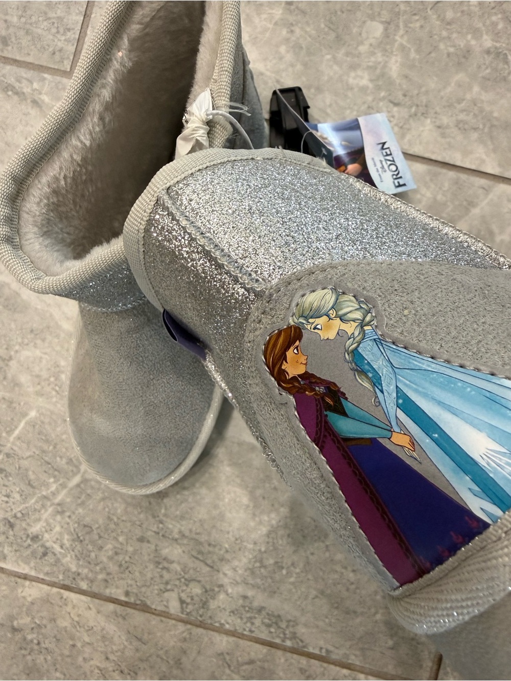 New girls Disney Sz 1 Silver Glitter Boots with Frozen Elsa & Anna Patch